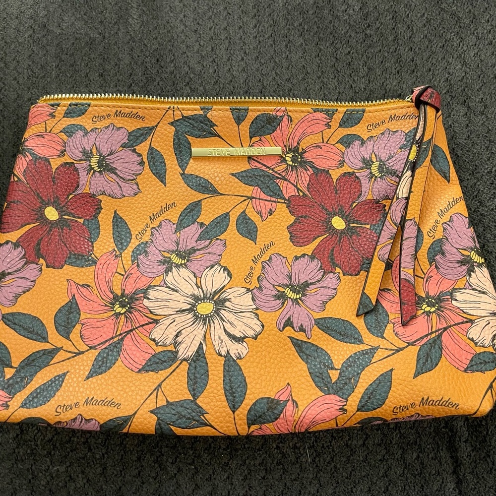 Steve Madden Floral Yellow Bag BV7